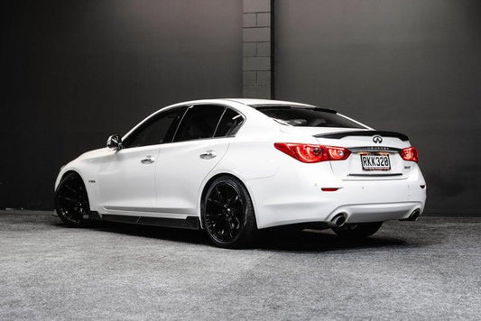 Nissan Skyline V37 side skirts carbon look 2014-2019