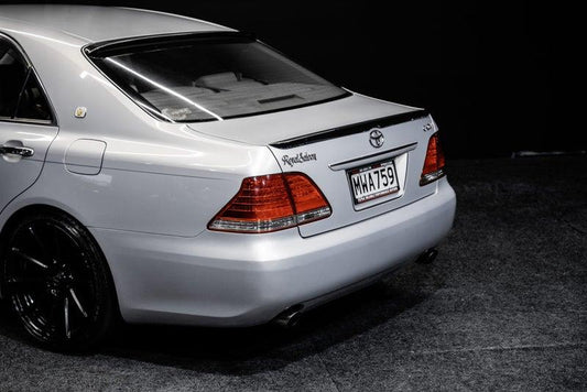 Toyota Crown GRS boot spoiler carbon look 2004-2008