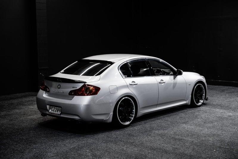 Nissan Skyline V36 sedan roof spoiler carbon look 2006-2012