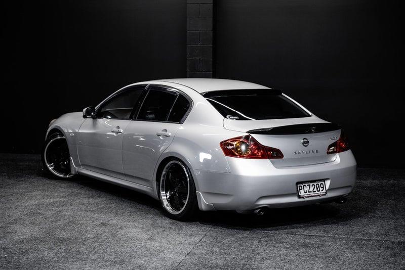 Nissan Skyline V36 sedan roof spoiler carbon look 2006-2012