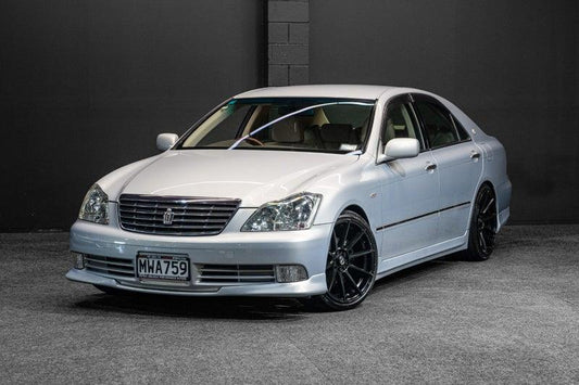 Toyota Crown 2005-2009 Full Plastic Aero Kit